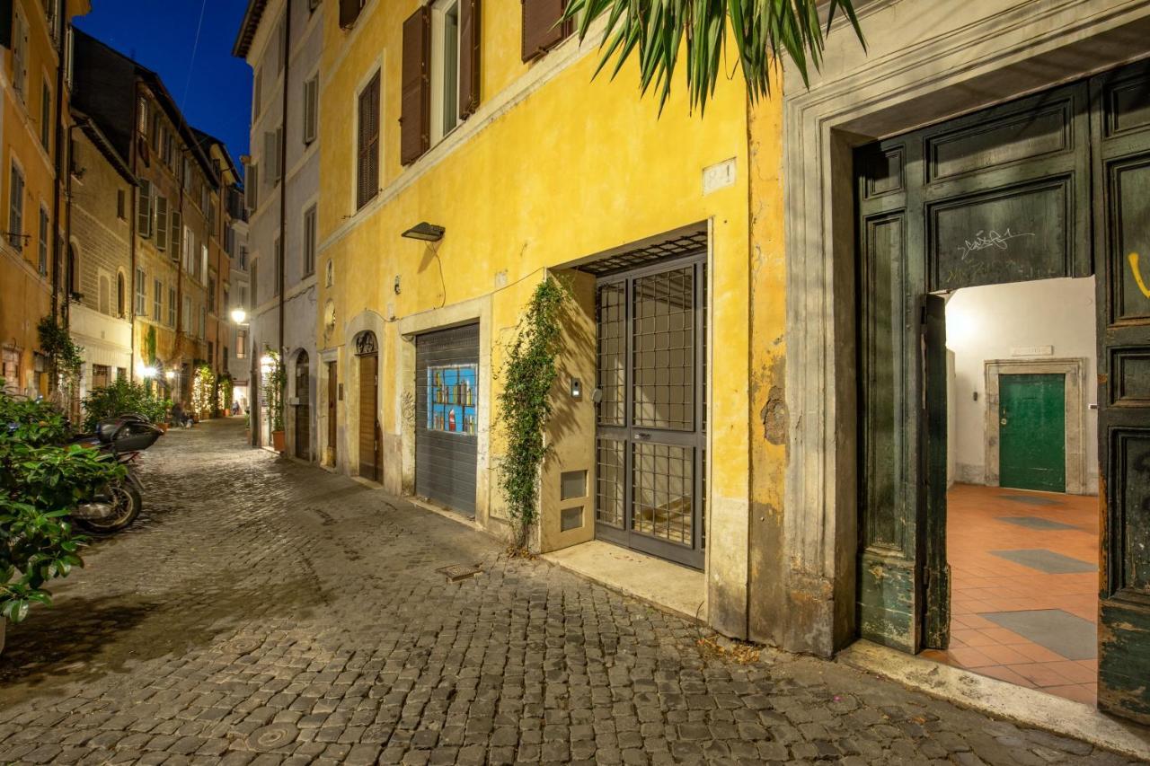 Cappellari Apartments - Campo De' Fiori Rom Exteriör bild